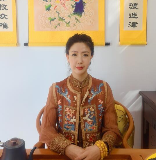 张凤琴