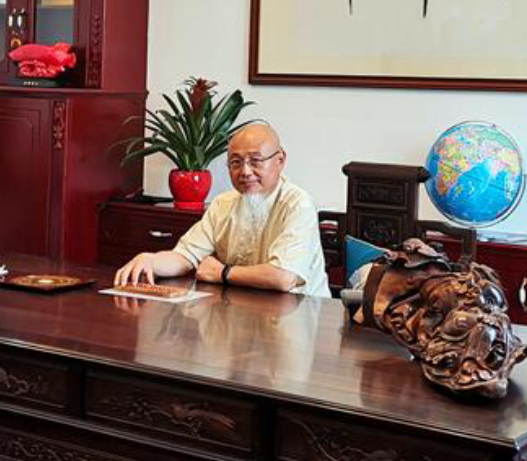 李怡江