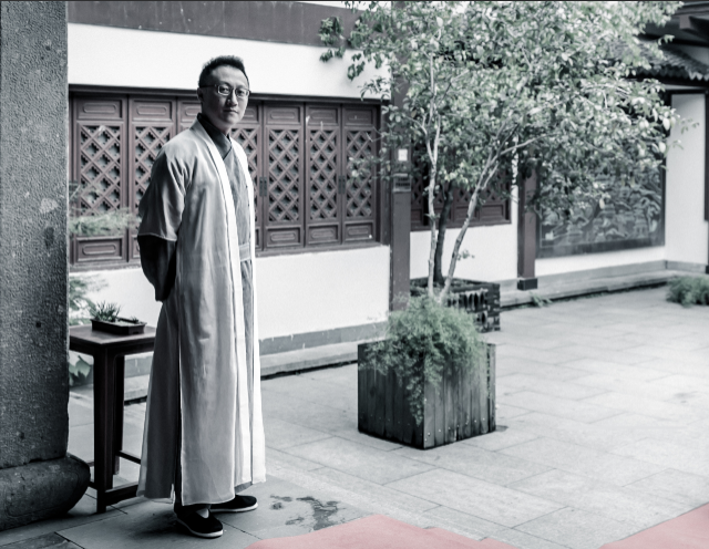 范立