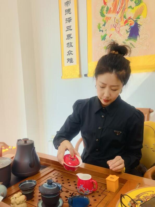 张凤琴院长