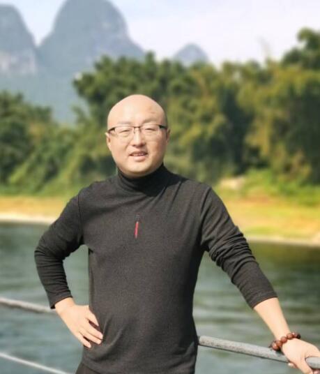 吴品墨老师