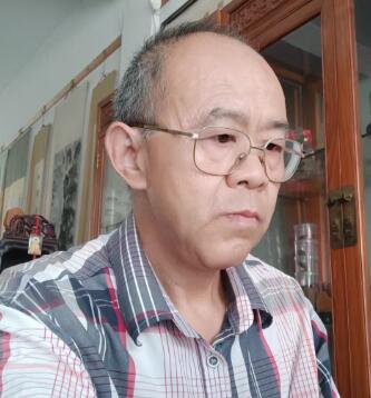 邱振江