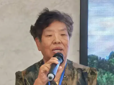 贾双萍
