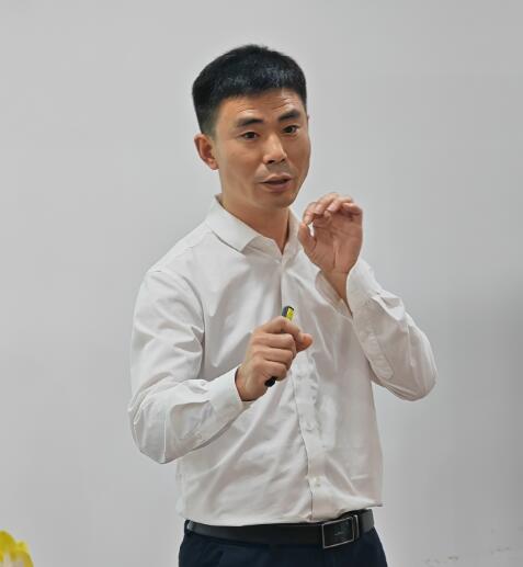 尹业兵老师 尹业兵老师